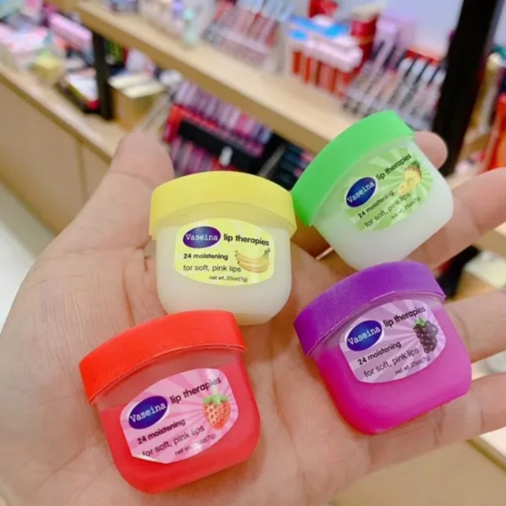 Lot of 4 random flavors of Vaseina